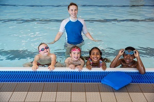 Adapted-Aquatics-Volunteer.jpg